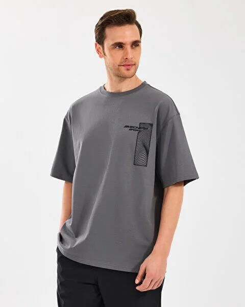 SKECHERS M HEAVYWEIGHT GRAPHIC TEE T-SHIRT UNISEX KISA KOL T-SHIRT