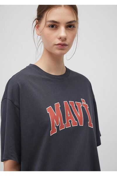 MAVİ BASKILI KADIN LOGO T-SHIRT