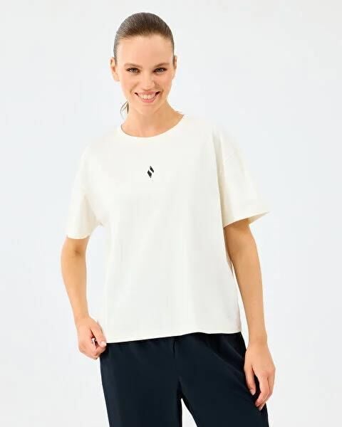 SKECHERS W LIGHT FABRIC T-SHIRT KADIN T-SHIRT