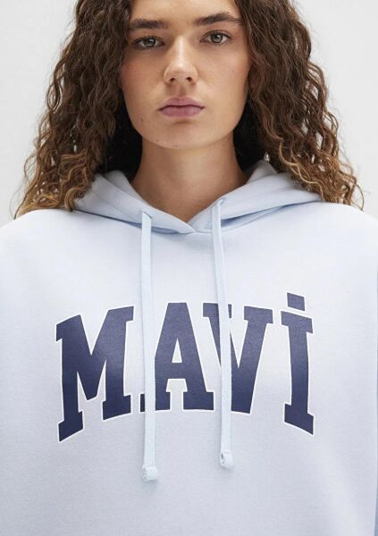 MAVİ LOGO KAPÜŞONLU SWEATSHIRT KADIN LOGO T-SHIRT