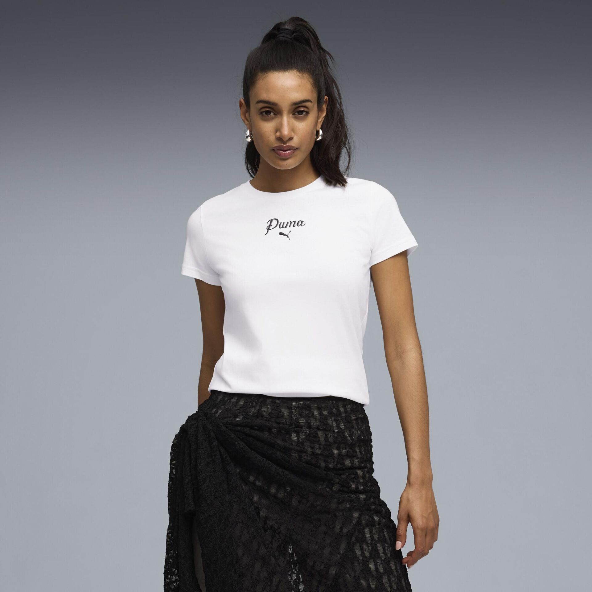 PUMA ESS SCRIPT TEE KADIN KISA KOL T-SHIRT