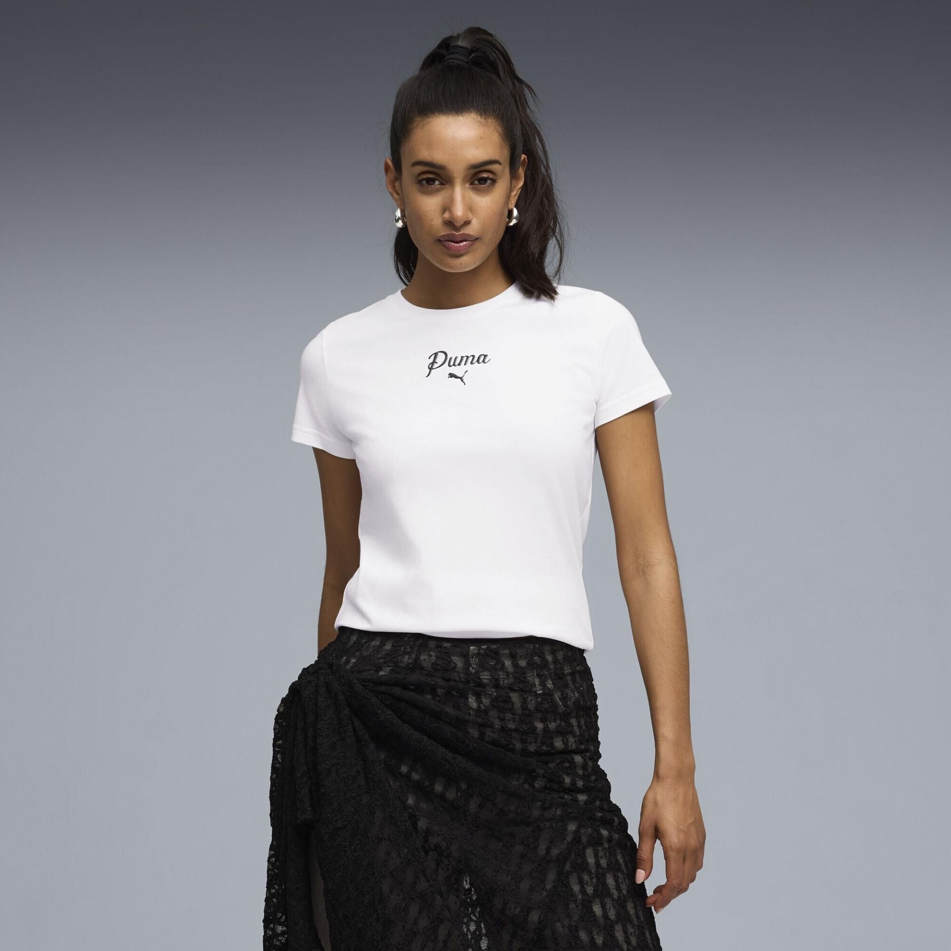 PUMA ESS SCRIPT TEE KADIN KISA KOL T-SHIRT