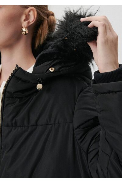 MAVİ KÜRKLÜ MONT KADIN UZUN KABAN