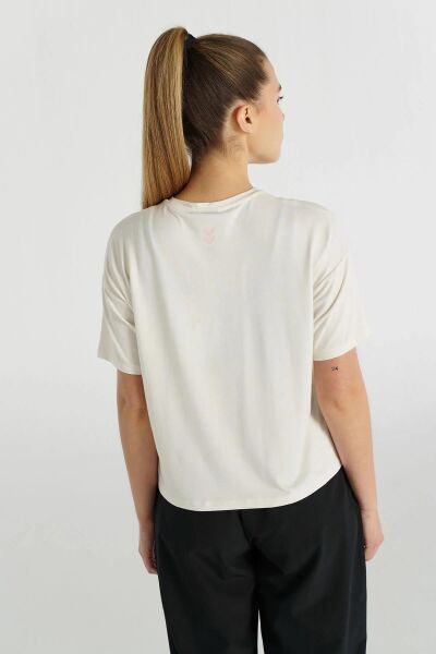 HUMMEL HMLBORNEO T-SHIRT S/S KADIN KISA KOL T-SHIRT
