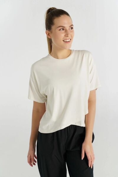 HUMMEL HMLBORNEO T-SHIRT S/S KADIN KISA KOL T-SHIRT