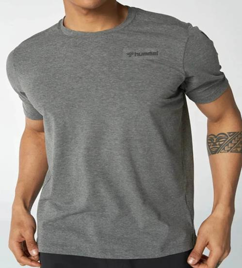 HUMMEL HMLJULLIAN ERKEK T-SHIRT ERKEK KISA KOL T-SHIRT