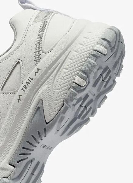 SKECHERS HILLCREST KADIN MODA AYAKKABI