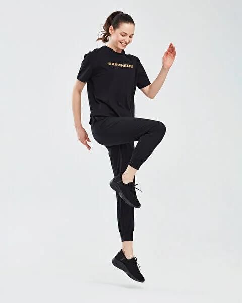 SKECHERS GRAPHİC T-SHİRT W SHORT SLEEVE KADIN KISA KOL T-SHIRT