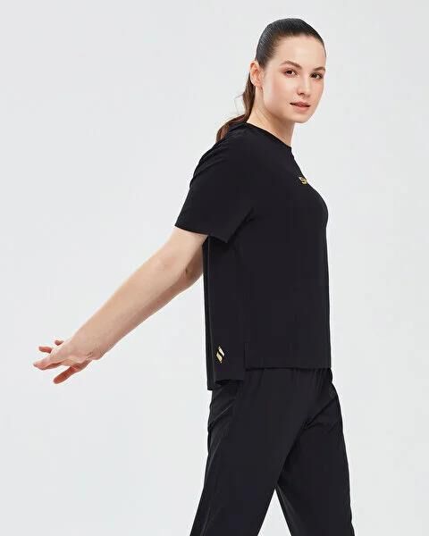 SKECHERS GRAPHİC T-SHİRT W SHORT SLEEVE KADIN KISA KOL T-SHIRT