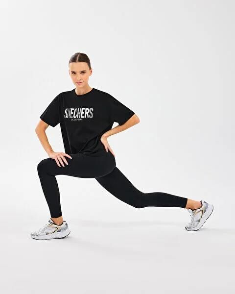 SKECHERS W LOOSE FIT GRAPHIC TEE T-SHIRT KADIN KISA KOL T-SHIRT