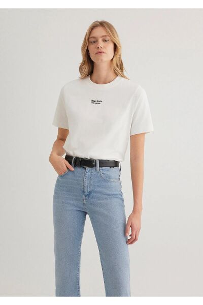 MAVİ KISA KOLLU MODELLİ KADIN MODELLİ PENYE