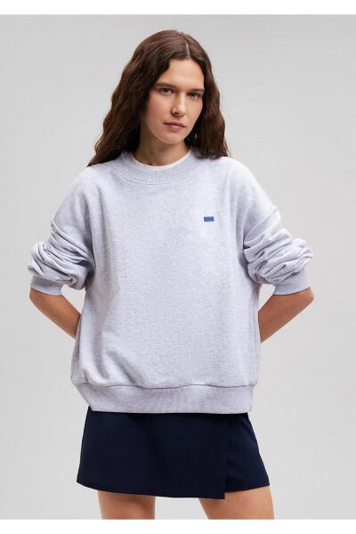 MAVİ BISIKLET YAKA LOGO SWEATSHIRT KADIN SWEATSHIRT