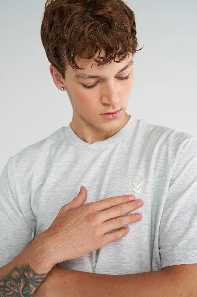 HUMMEL HMLT-PULSE ERKEK CO REGULAR T-SHIRT S/S ERKEK KISA KOL T-SHIRT