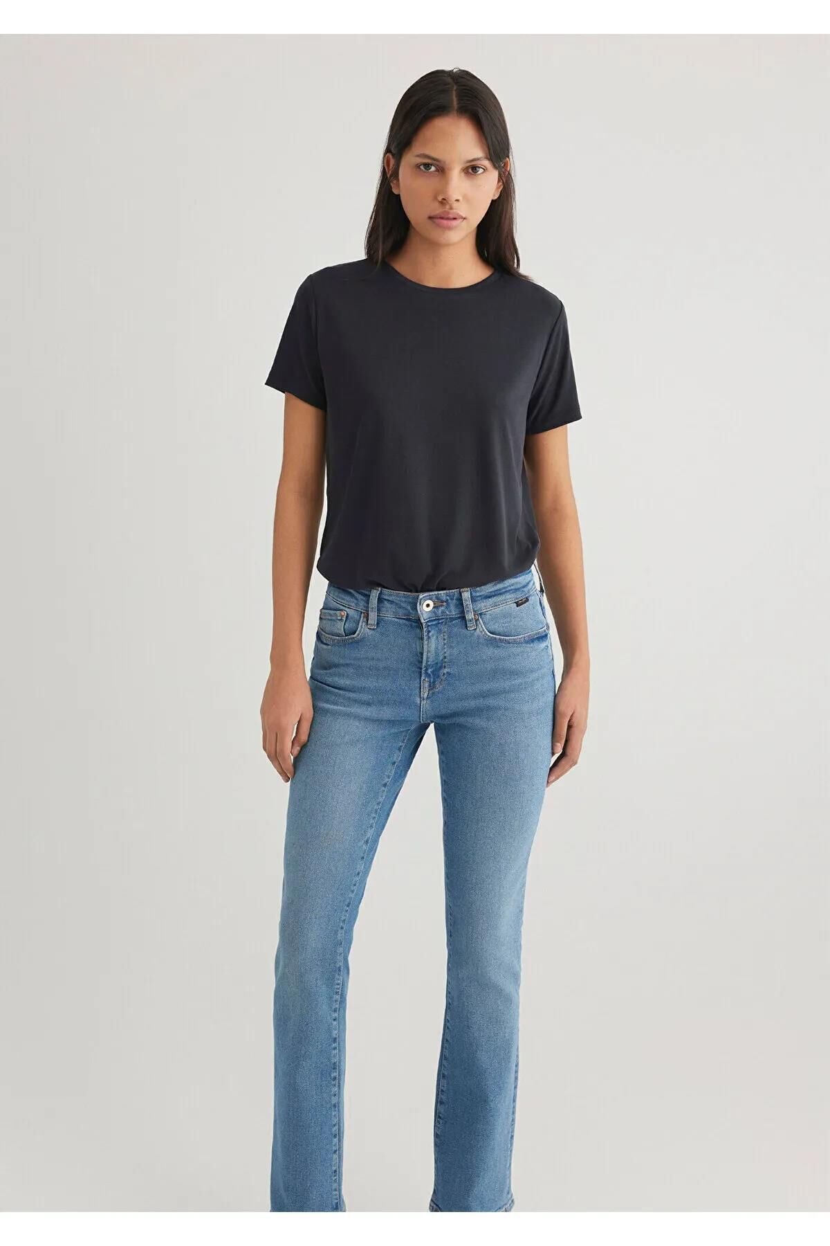 MAVİ KISA KOLLU PENYE UST KADIN KISA KOLLU PENYE UST