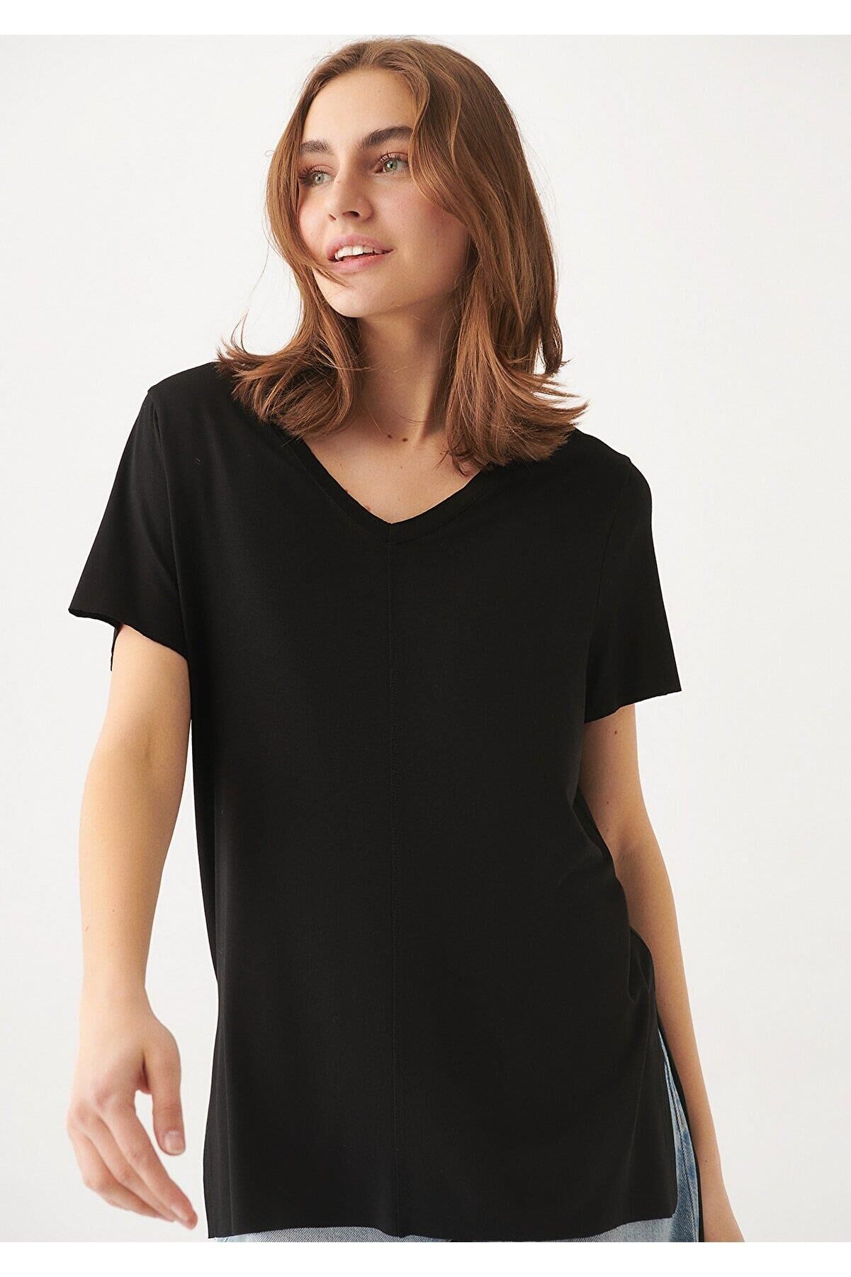 MAVİ BASIC V YAKA PENYE KADIN BASIC, SEMI BASIC