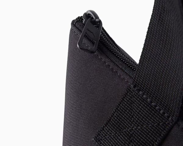 PUMA BUZZ TOTE UNISEX OMUZ ÇANTASI