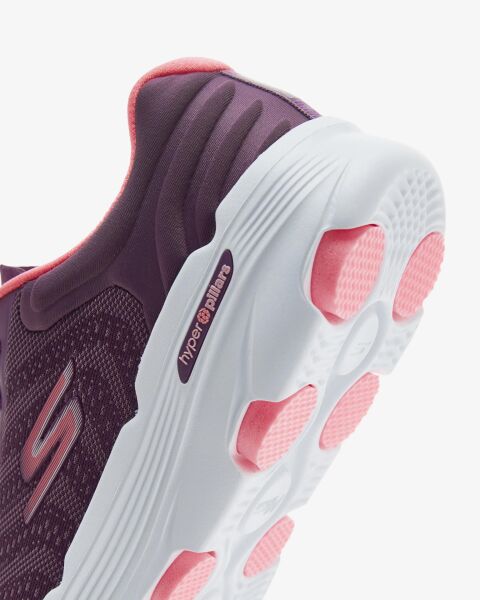 SKECHERS GO RUN 7.0  -  DRİVEN KADIN PERFORMANS AYAKKABI