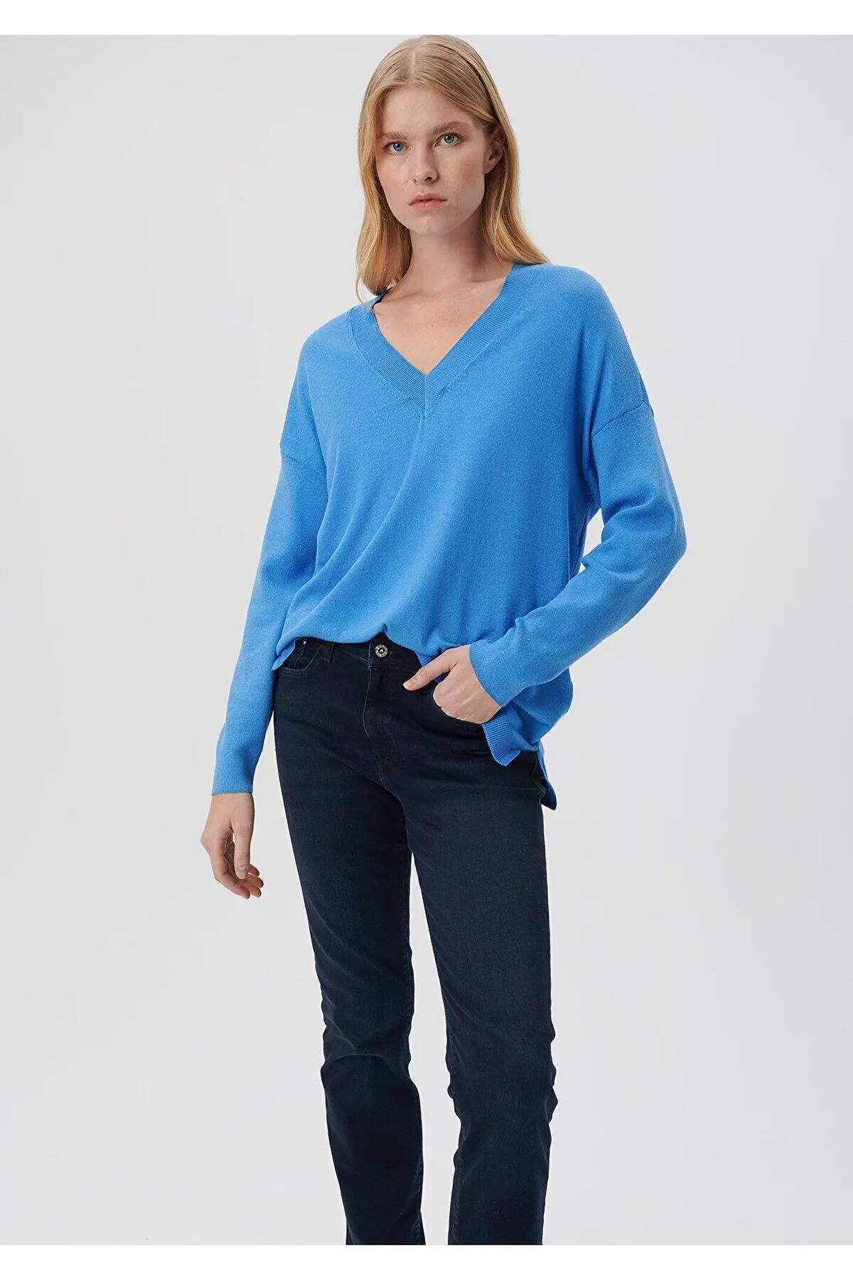 MAVİ V YAKA KAZAK KADIN BASIC KAZAK