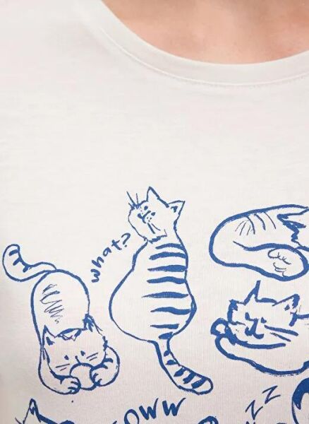 MAVİ KEDİ BASKILI GRAFİK TIŞORT KADIN GRAFİK T-SHIRT