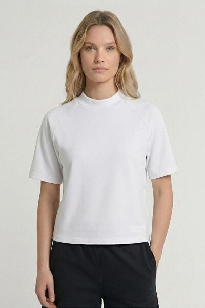 HUMMEL hmlT-TECH W T-SHIRT S/S KADIN T-SHIRT