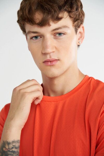 HUMMEL HMLPEREZ T-SHIRT S/S ERKEK T-SHIRT