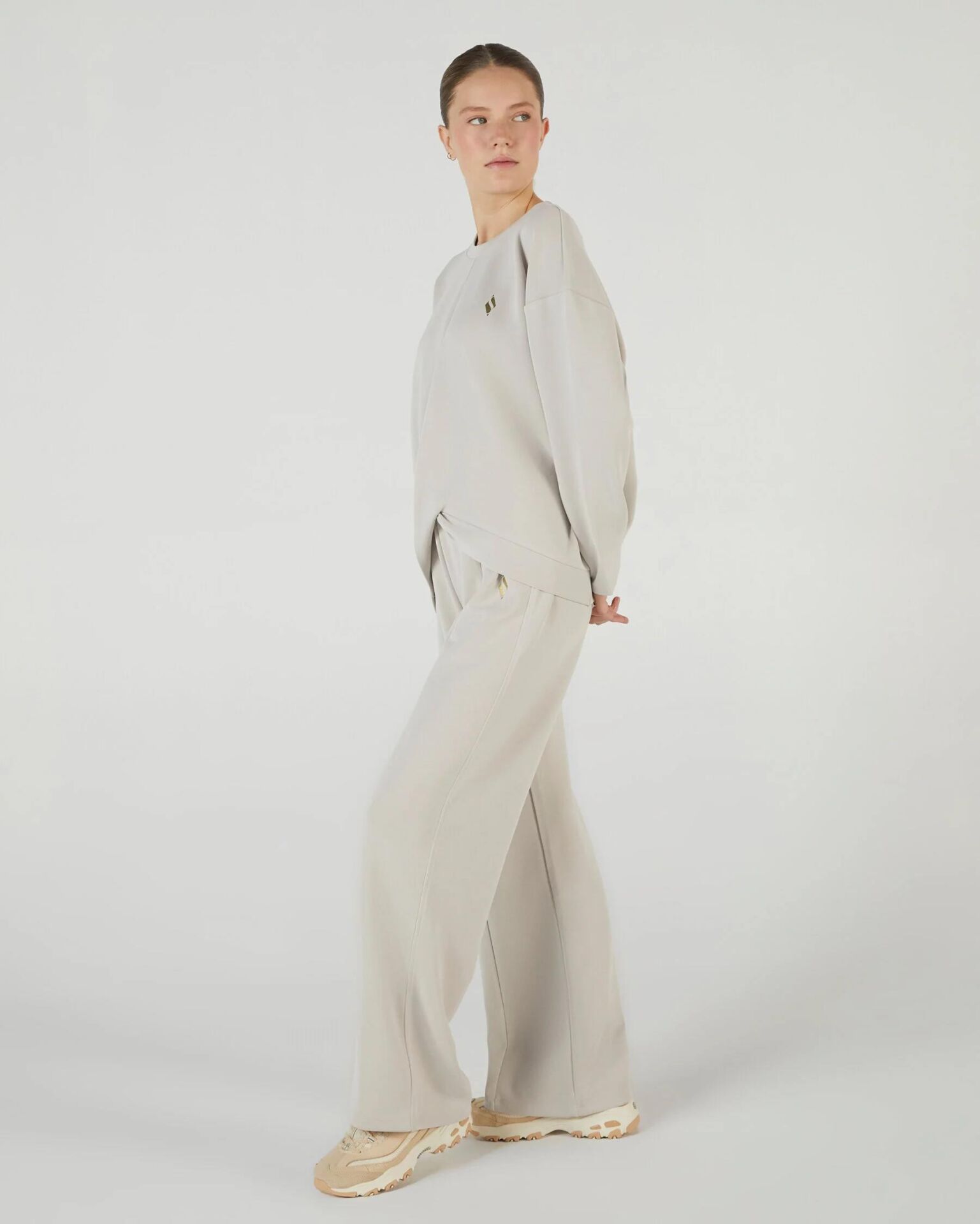 SKECHERS W SOFT TOUCH WIDE LEG SWEATPANT KADIN PANTOLON