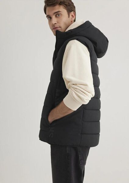 MAVİ KAPÜŞONLU ERKEK YELEK