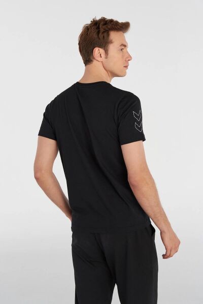 HUMMEL HMLELEMENTAL CHEVRON COTTON TEE ERKEK KISA KOL T-SHIRT