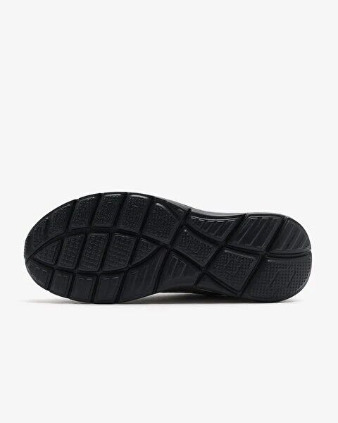 SKECHERS RELAXED FIT: EQUALIZER 5.0 - RONDOR ERKEK SNEAKER