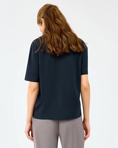 SKECHERS W LIGHT FABRIC T-SHIRT KADIN T-SHIRT