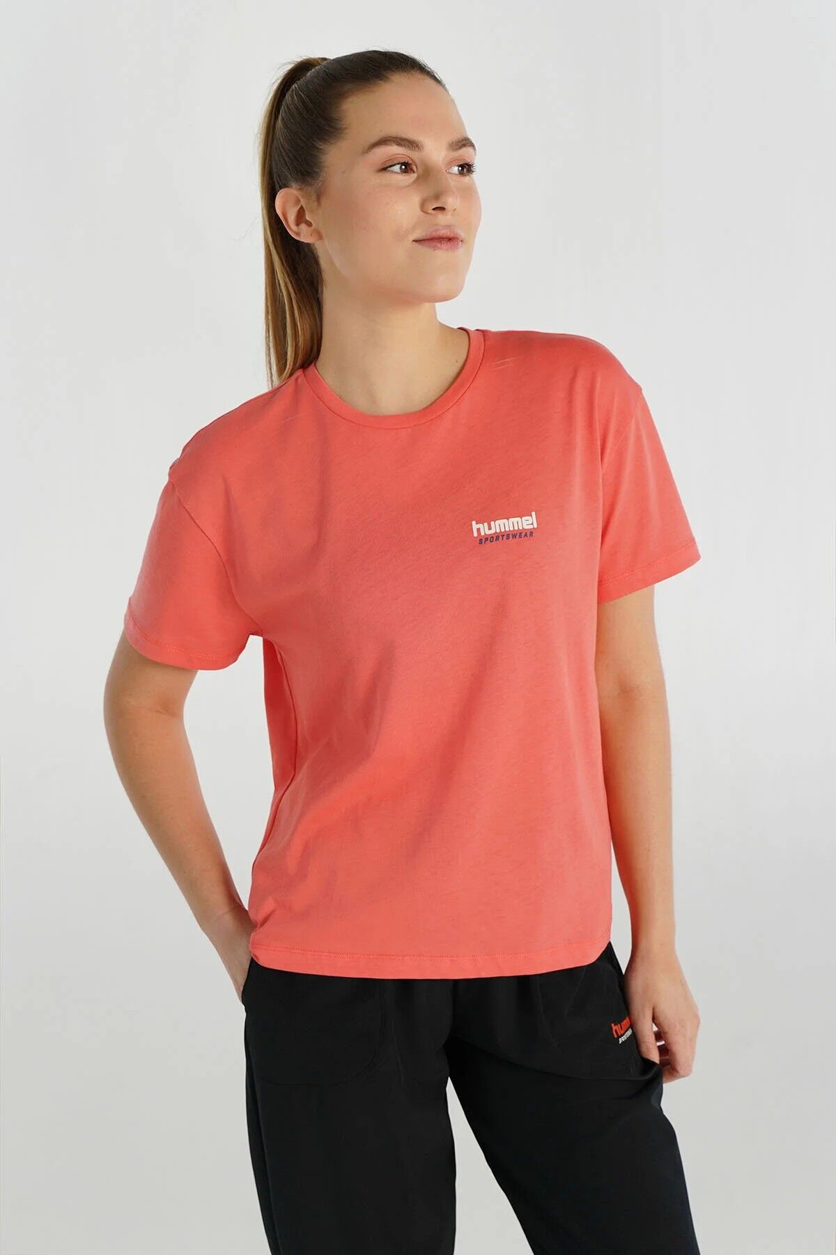 HUMMEL HMLBOEL T-SHIRT S/S KADIN T-SHIRT